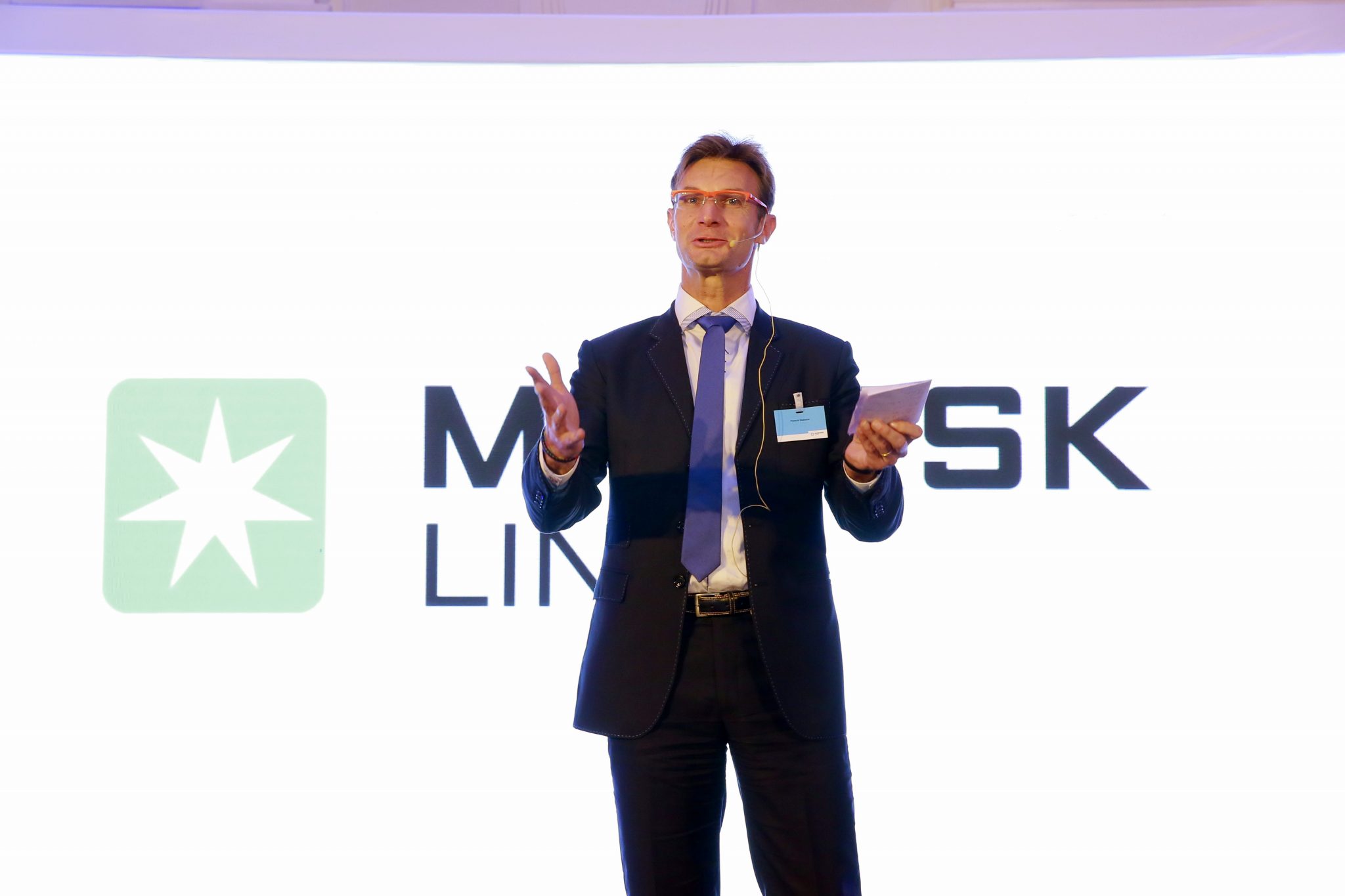 Maersk Line sets new industry benchmarks for customercentric services