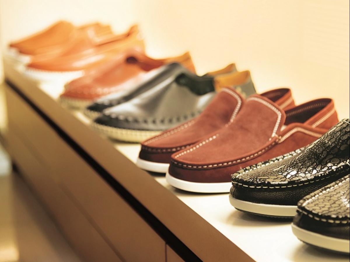Мужская обувь рынок. Экспорт обуви. Модная обувь Market. Кожаная обувь экспорт. Про обувь.