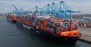 Maritime Home 12 Hapag Lloyd