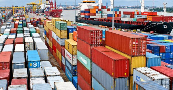 Chittagong depots raise charge by 10%, users denounce