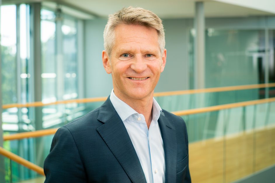 Klaveness Combination Carriers names MV Baltazar in Australia, completing third-generation CABU programme 1 Engebret Dahm CEO KCC