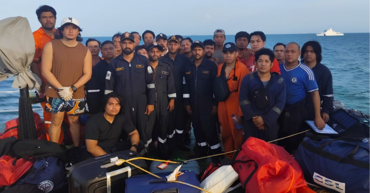 Two bulk carriers collide off Kandla