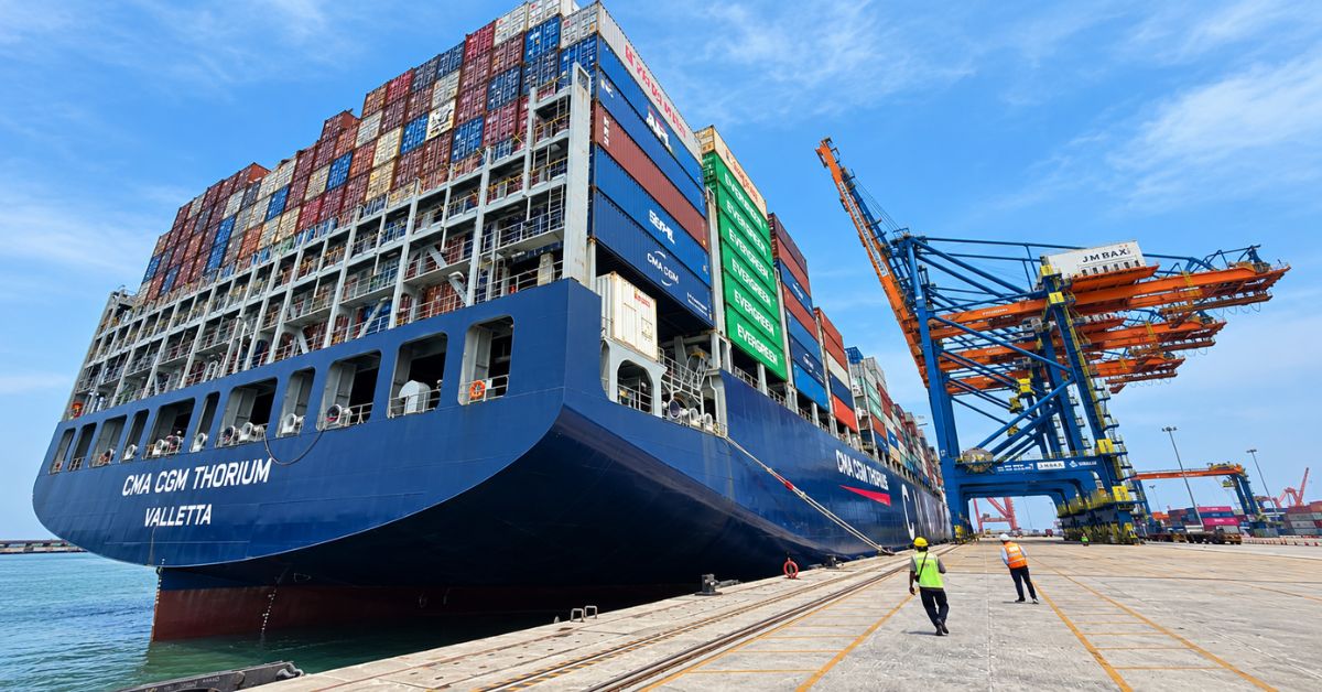 V.O. Chidambaranar Port Authority handles longest vessel