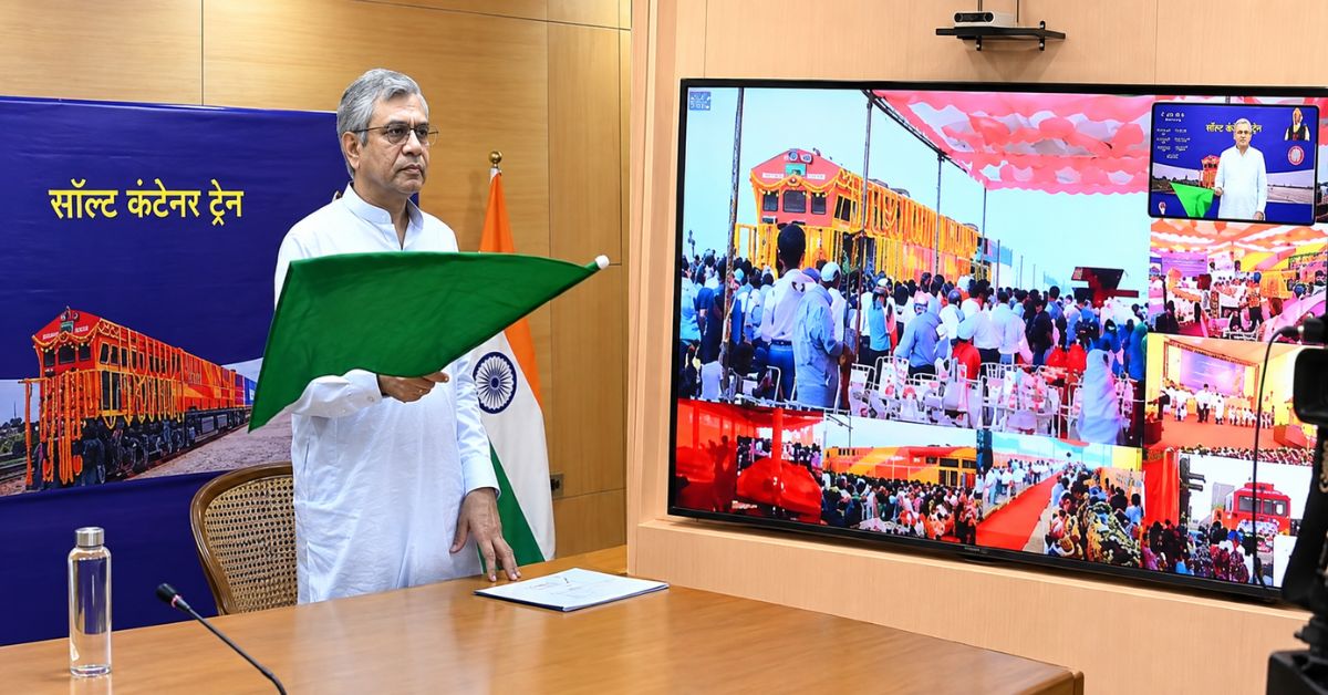 Railway Minister inaugurates Shivlakha GCT